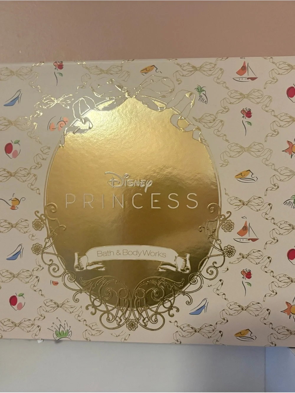 Disney Princess Bath & Body Works Gift Box - Gold & White